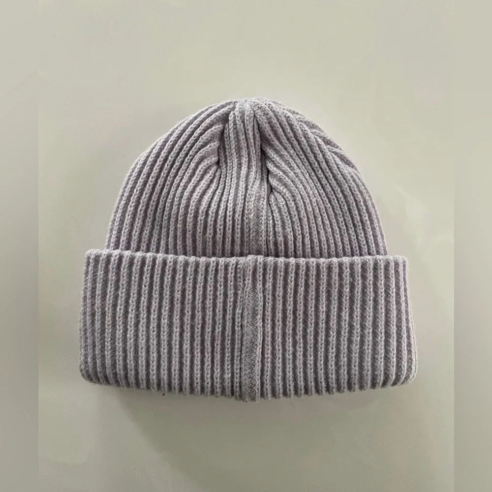H&M Smiley Face Lavender Knit Beanie - Picture 4 of 5